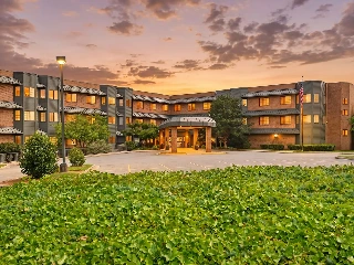 Heritage Woods Senior Living - photo 3