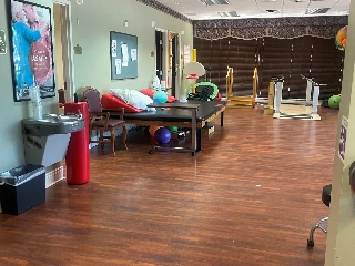Life Care Center of Aurora - photo 3