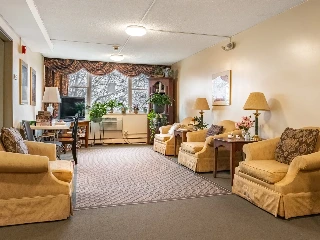 River Falls Senior Living - photo 4