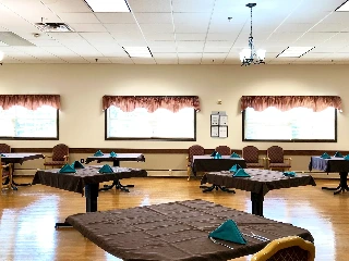 Western Reserve Healthcare and Rehabilitation Center - photo 3