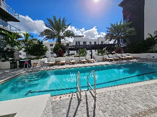 Grand Living at West Palm Beach - photo 3