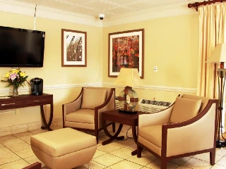 Park Meadows Health & Rehabilitation Center - photo 3