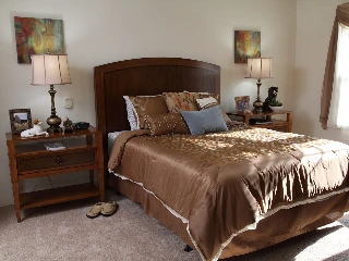 Cottonwood Estates Gracious Retirement Living - photo 2