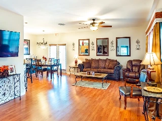 Splendid Care Assisted Living - photo 2