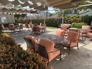 Silverado Newport Mesa Memory Care Community - photo 5