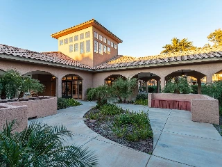 Emerald Springs Senior Living - photo 3