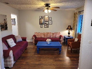 Paradise Valley Residential Care Home - photo 5