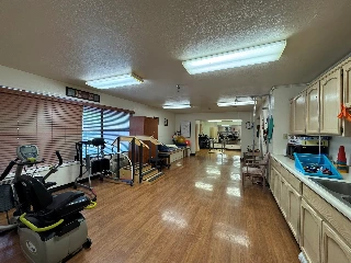 Yuma Nursing Center - photo 4