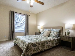 University Place Independent Living - photo 2