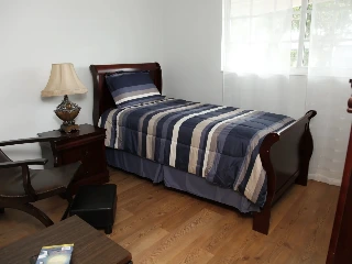 Pearl House Assisted Living Facility - photo 2