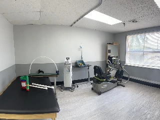 Village Creek Wellness and Rehabilitation - photo 4