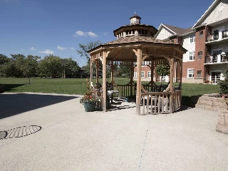 Chartwell Welland Retirement Community - photo 4