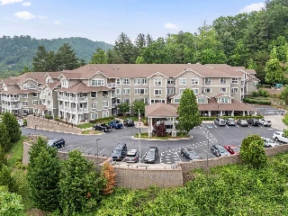 Bella Vista Gracious Retirement Living - photo 1