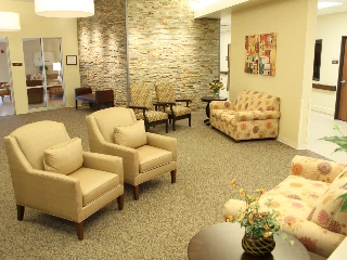 Green Village Skilled Nursing & Rehabilitation - photo 3