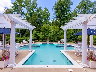Alexander Heights Senior Luxury Apartments - photo 2