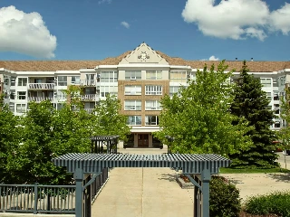 Luther Village on the Park - photo 5