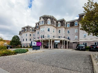Chartwell Terrace on the Square Retirement Residence - photo 4