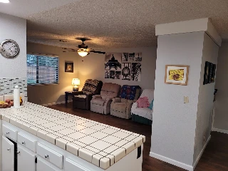 Paradise Valley Residential Care Home - photo 4