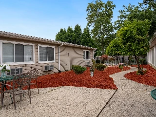 Celebrate Senior Living of Fort Wayne - photo 3