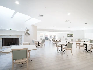 Complete Care at Kensington (Kensington Care and Rehab Center) - photo 4