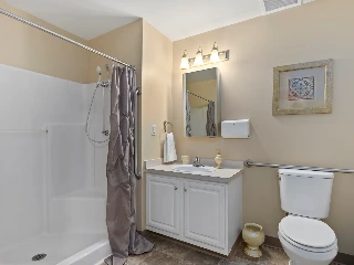 Paramount Senior Living at Fredericksburg - photo 5