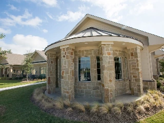 Legend Oaks Healthcare and Rehabilitation - Waxahachie - photo 4