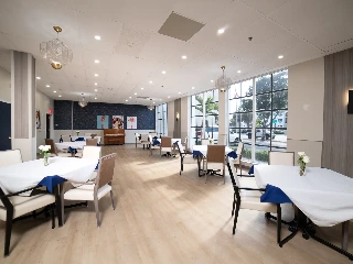 The Savoy at Fort Lauderdale Rehabilitation & Nursing Center - photo 2