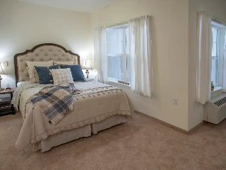 Bella Vista Gracious Retirement Living - photo 4