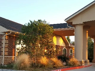Amarillo Center for Skilled Care - photo 3