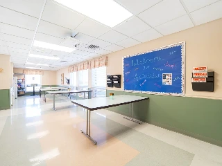 Complete Care at Kensington (Kensington Care and Rehab Center) - photo 5