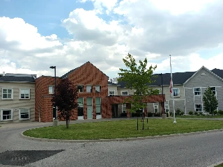 Extendicare Riverside Place Long-Term Care Home - photo 5